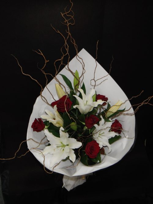 Red roses and white lilys